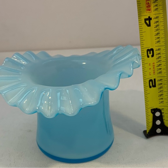 Vintage Light Blue Ruffled Edge Hat - Picture 9 of 14